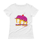 SWEET THANG Scoopneck T-Shirt